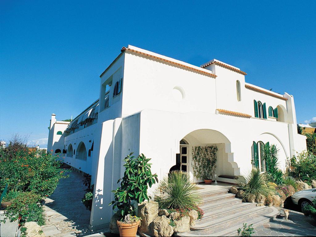Hotel L'Approdo Казамиччола-Терме Экстерьер фото